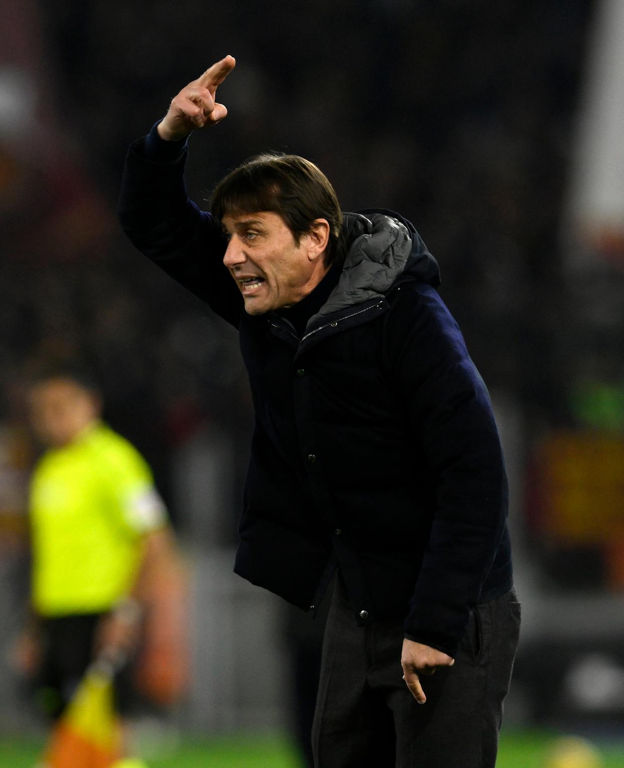 雷火电竞下载-那不勒斯球员伤愈复出，士气高昂备战的简单介绍