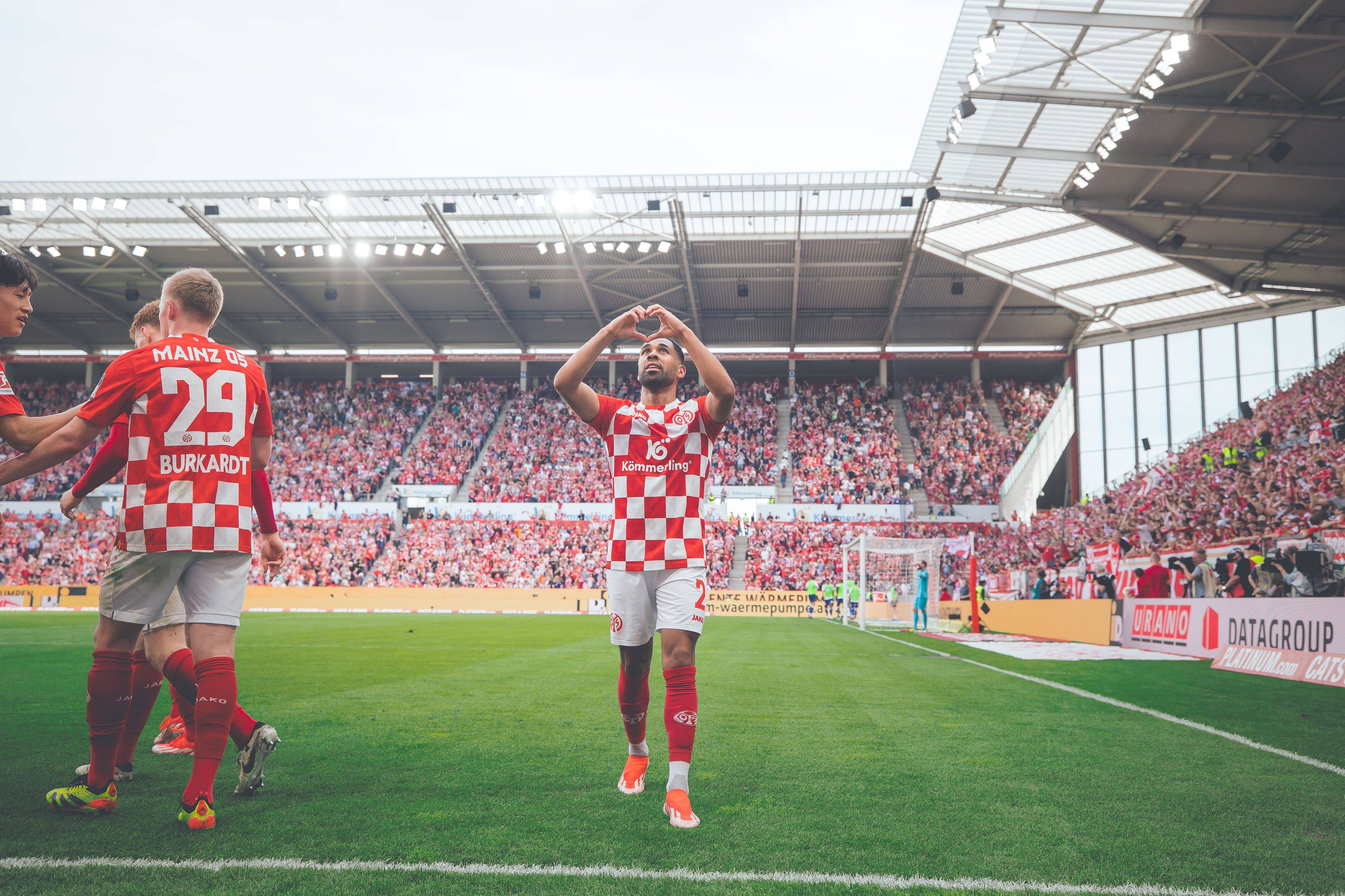 雷火电竞-美因茨主场失分，保级形势恶化的简单介绍