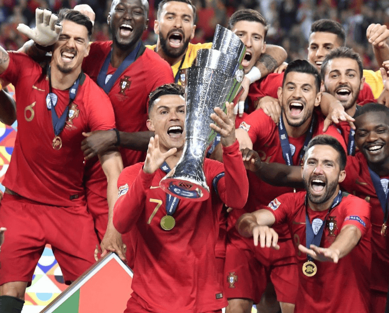 雷火电竞入驻-欧洲足球豪门争夺冠军无惧困难