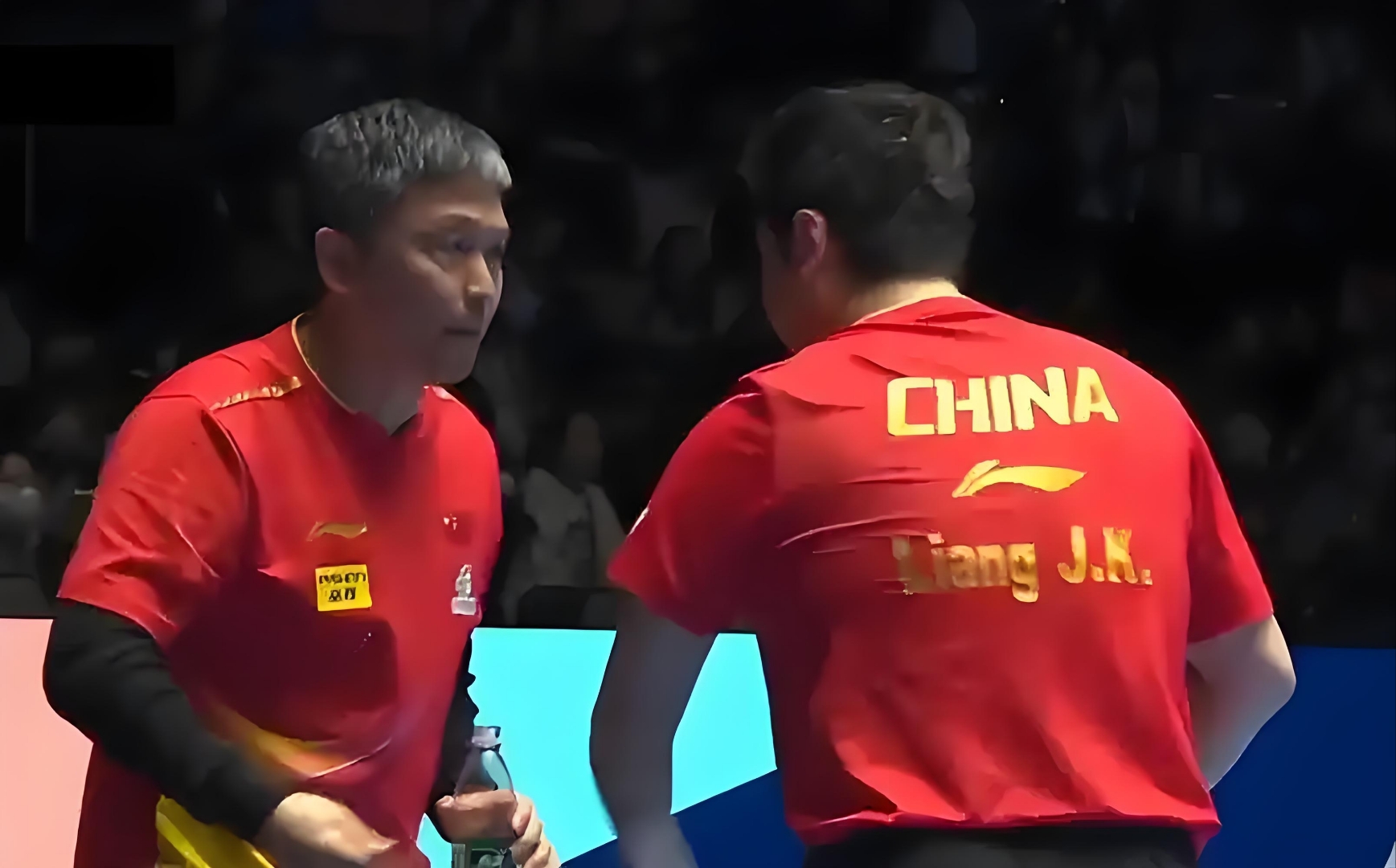 瑞典队险胜中国队,张本智和惊艳四座 瑞典队险胜中国队,张本智和惊艳四座