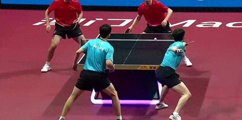 中国队碾压日本队，马龙点燃赛场