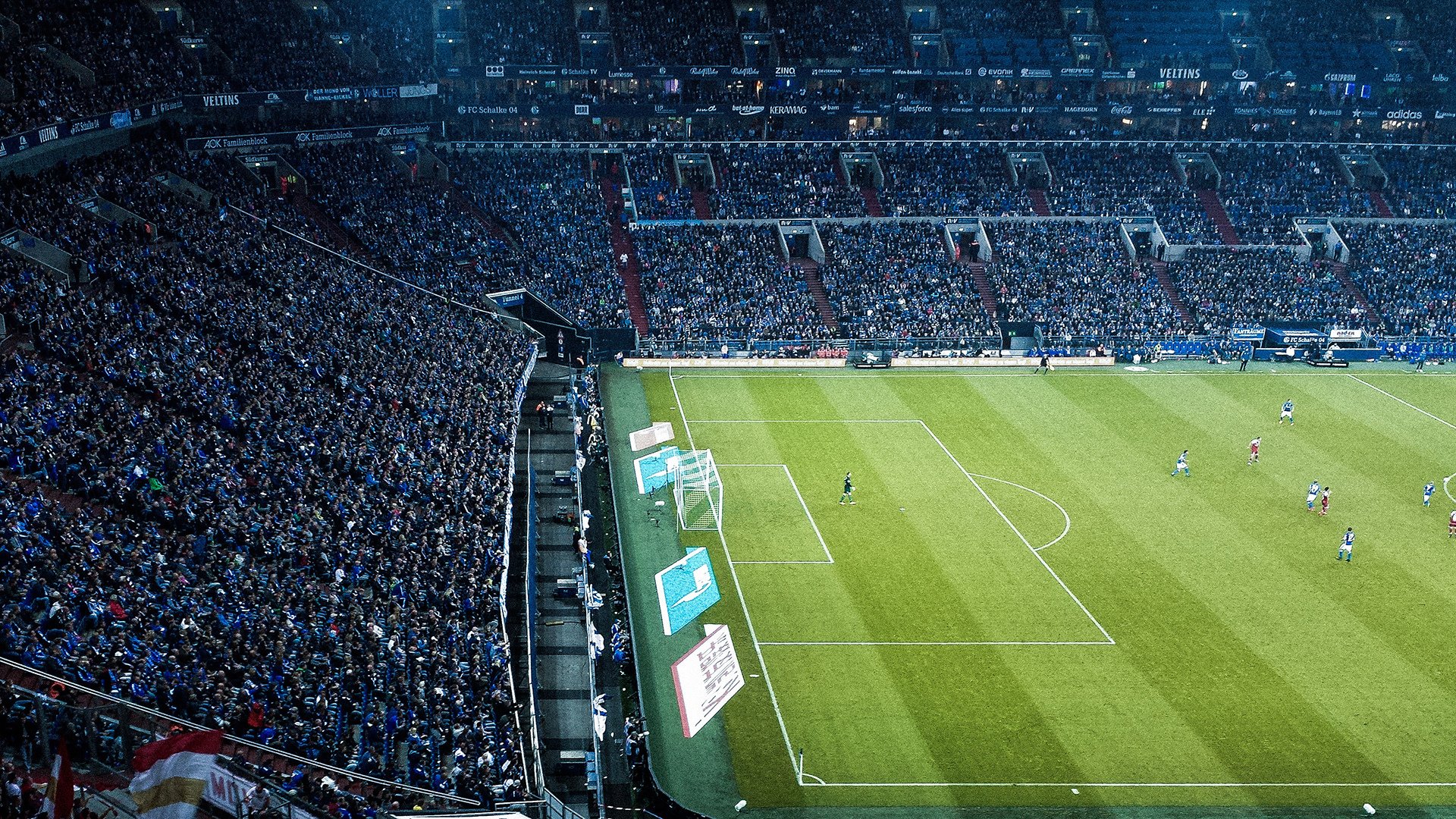 雷火电竞下载-铁血囚笼与艺术匕首，当巴拉圭防线遇见国家德比哲学