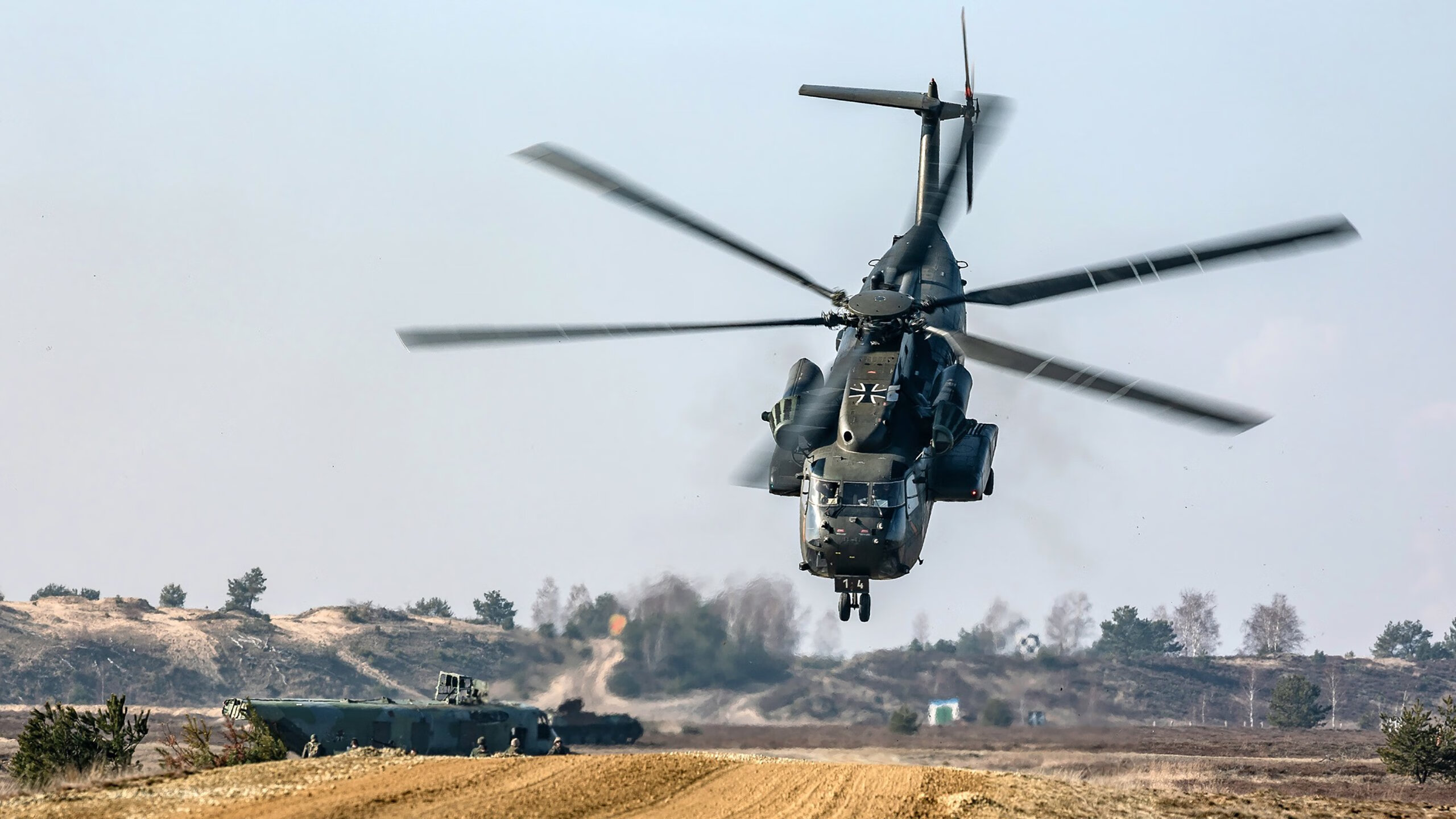 幻影刺客，当南非锋芒刺穿米兰防线，英超争冠版图正被重塑