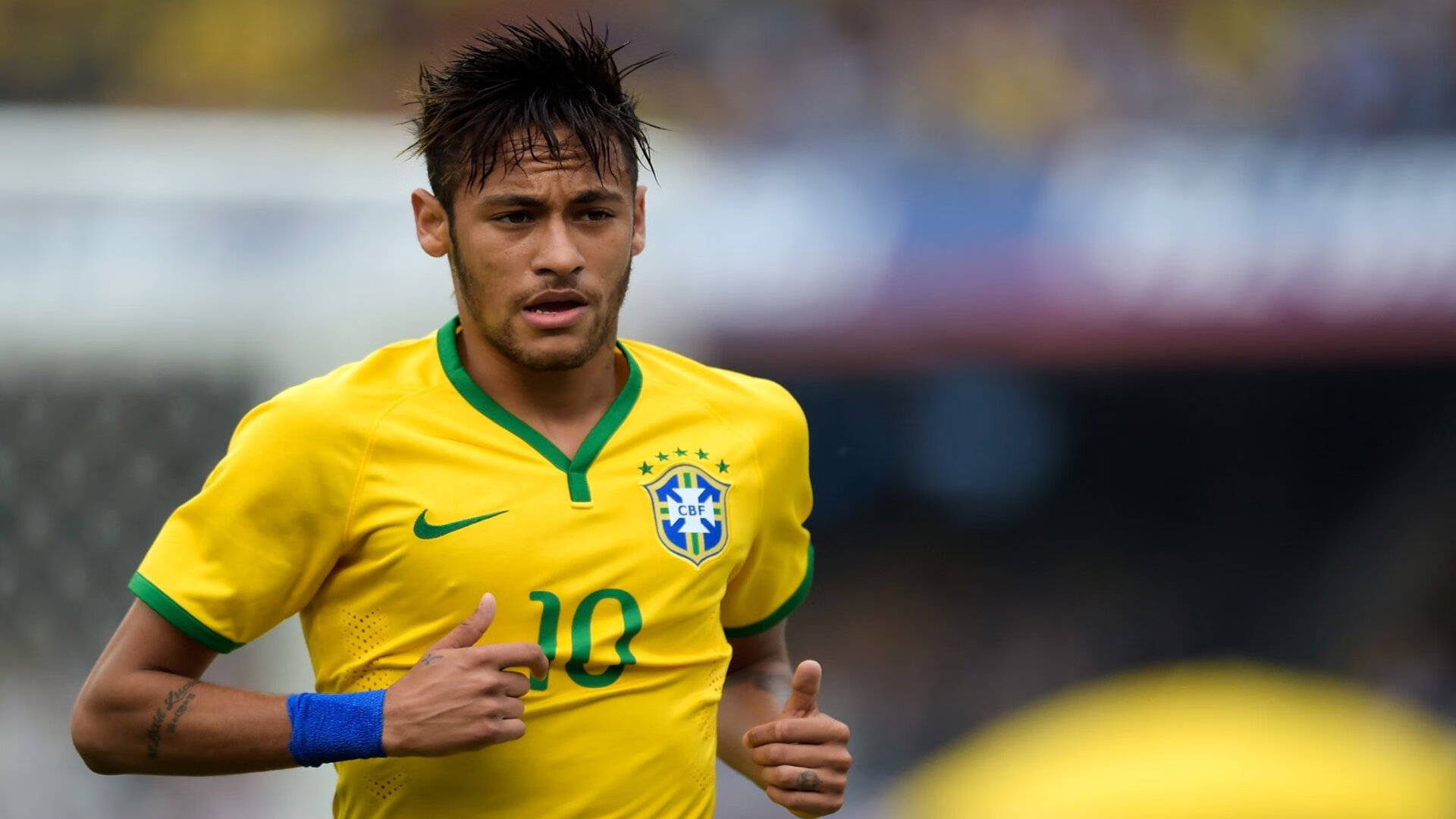 跨越时空的交汇，阿圭罗的纪录夜与哥伦比亚尼日利亚之战