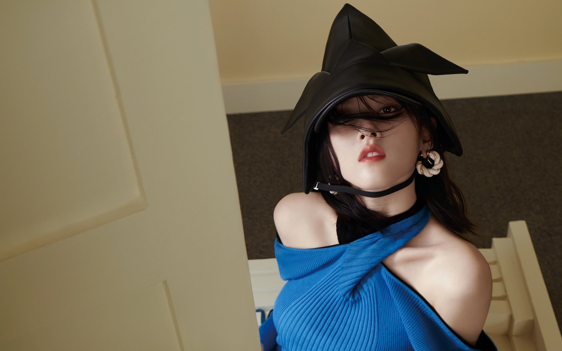 雷火电竞合作-绝杀迷雾中的王者节奏，卡塞米罗如何为英格兰校准胜利